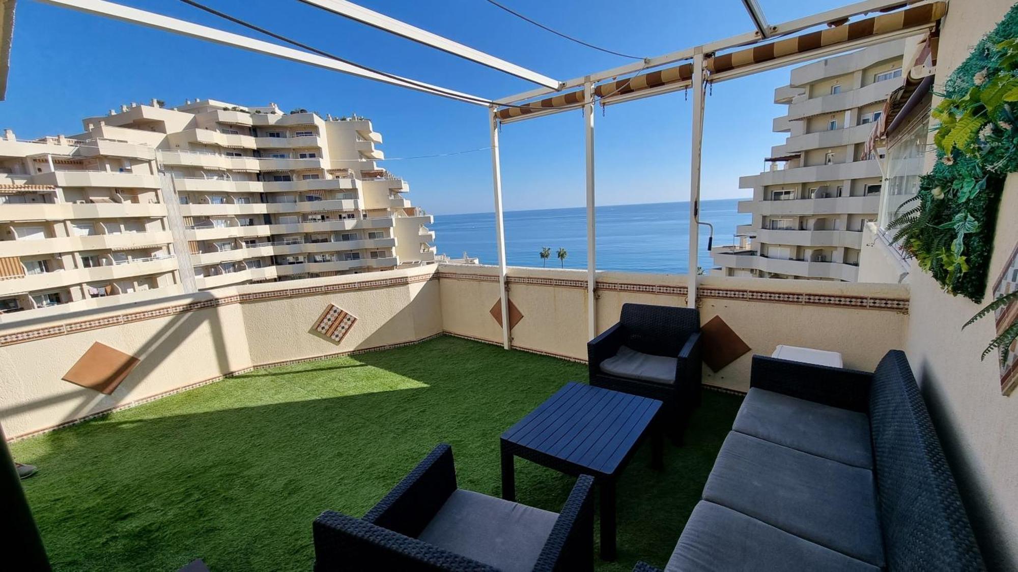 Benalbeach. Espectacular Terraza, Vistas Al Mar. Benalmadena Exterior photo